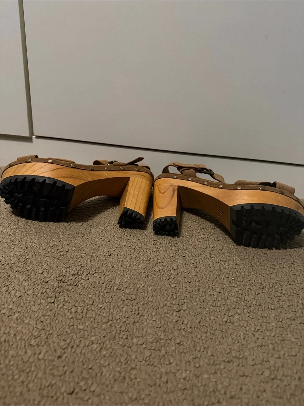 Polo by Ralph Lauren Brown Suede Platform Sandals - Picture 5 of 7